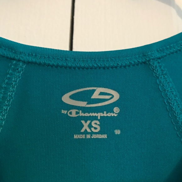 workout/running/yoga tanks - bundle of 2!! - Picture 7 of 8