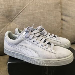 Puma Sneakers