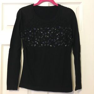 Long sleeve top with sequins
