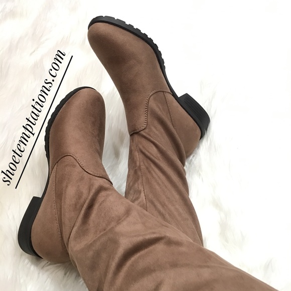 🎉HOST PICK🎉🍁RESTOCK 🍁❄️over the knee boots❄️ - Picture 4 of 7