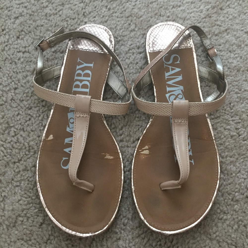 Sam & Libby (Target) nude & metallic sandals