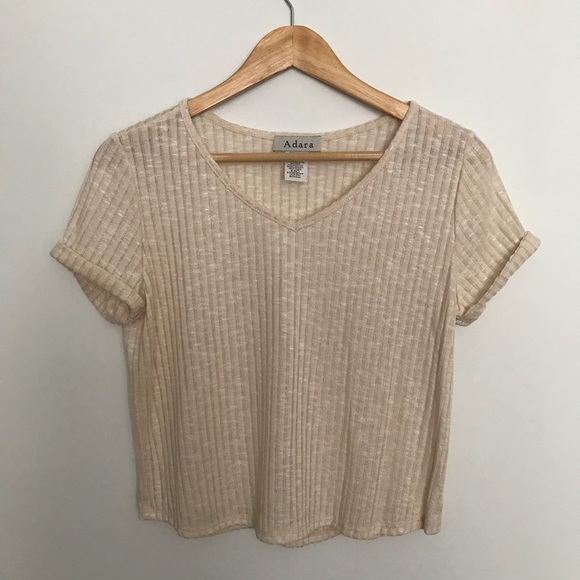 [$6] 🆕 Peaches & Cream Crop Top - Picture 2 of 5