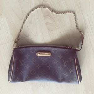 Louis Vuitton clutch