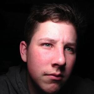 Meet your Posher, Ethan