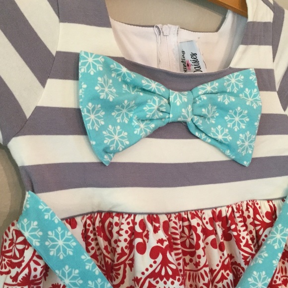 Child's dress, size 5 - Picture 2 of 3