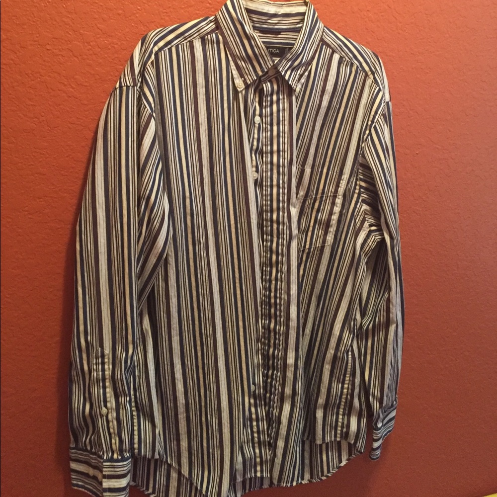 Nautica men's long sleeve dress shirt.