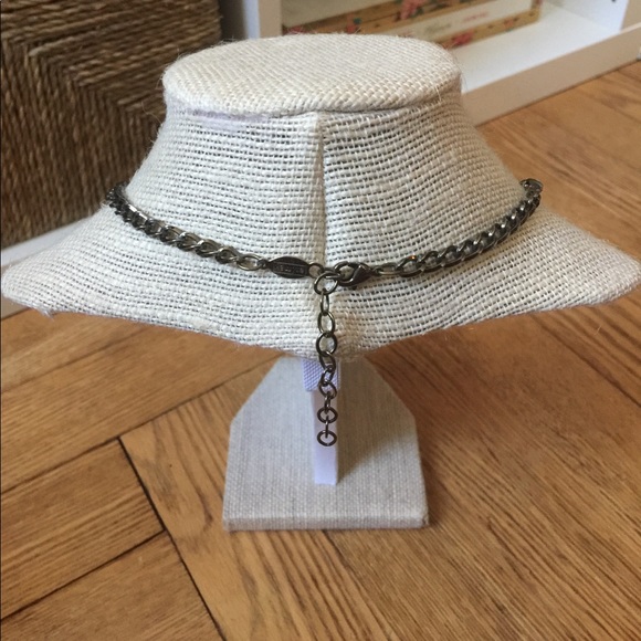 A.V. Max Necklace - Picture 2 of 3