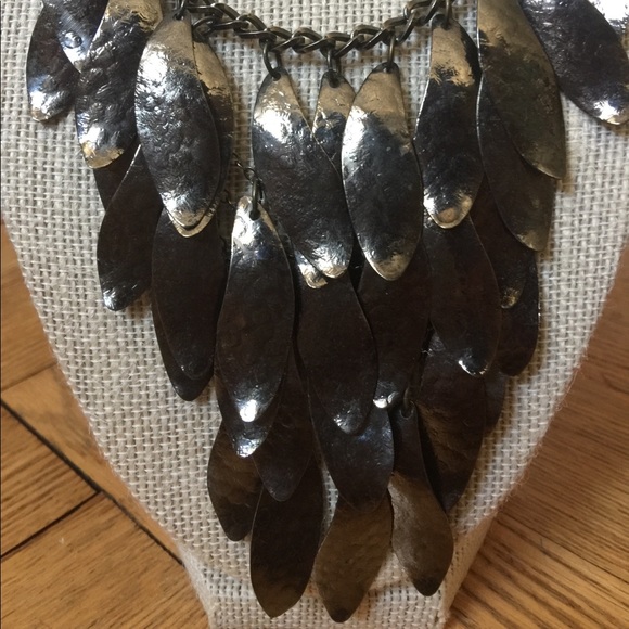 A.V. Max Necklace - Picture 3 of 3