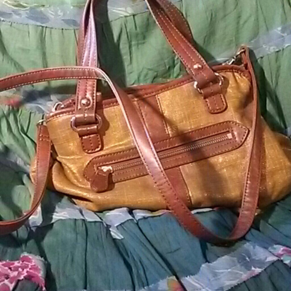 Relativity Gold Fabric/Brown Straps - Picture 1 of 8