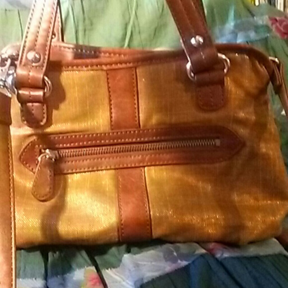 Relativity Gold Fabric/Brown Straps - Picture 2 of 8