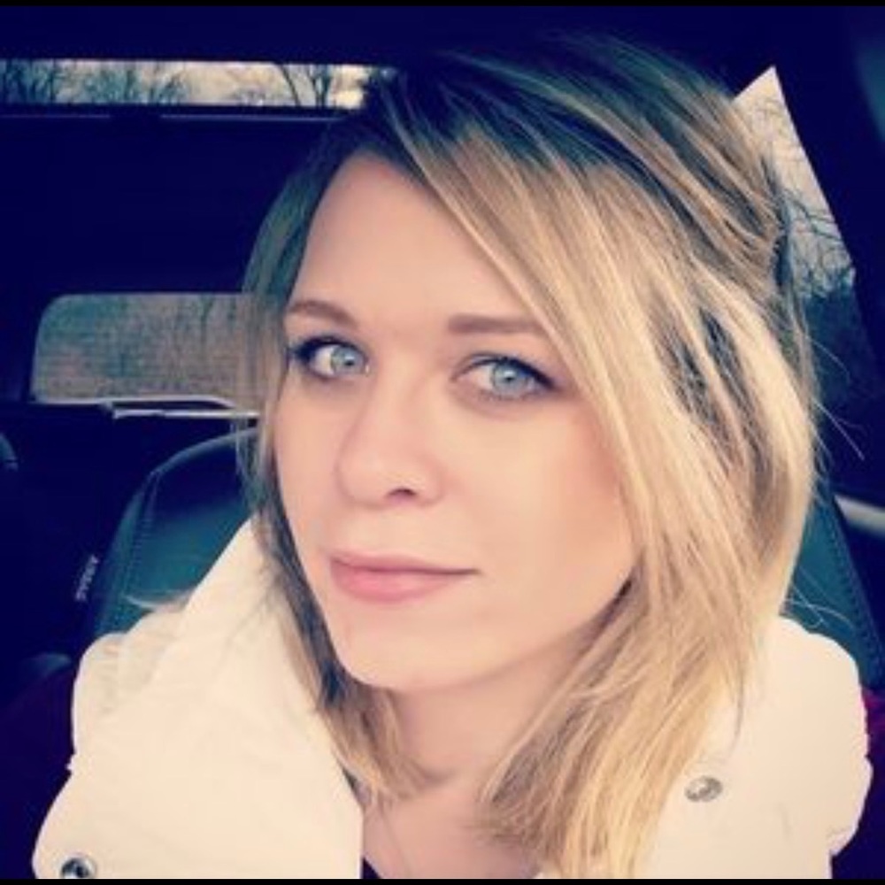 Meet your Posher, Kimberly