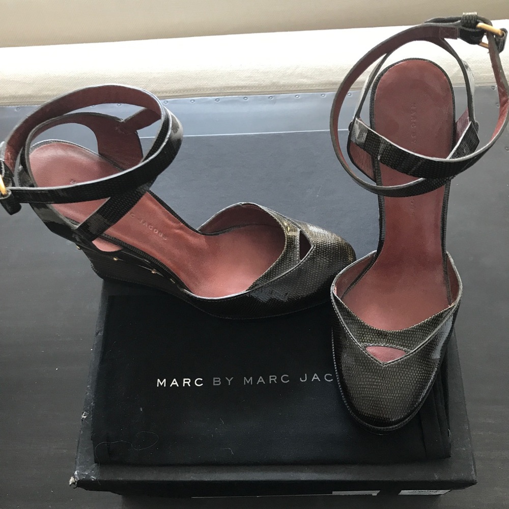 Marc Jacobs Wedge - Picture 2 of 2