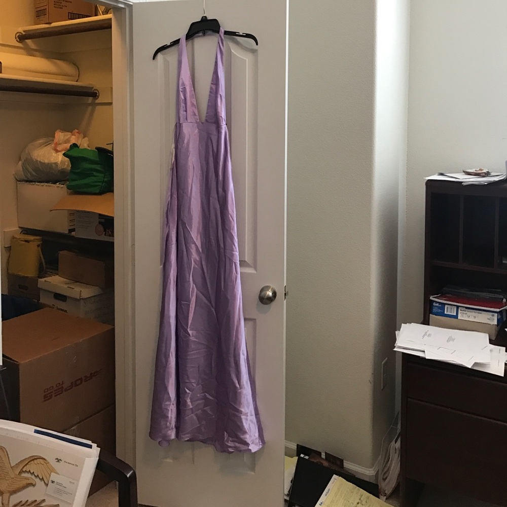 Great condition! Backless plunge formal dress