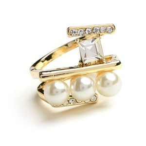 PEARL FAUX CRYSTAL LAYER COCKTAIL RING