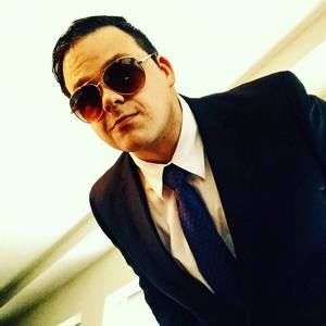 Meet your Posher, Peter