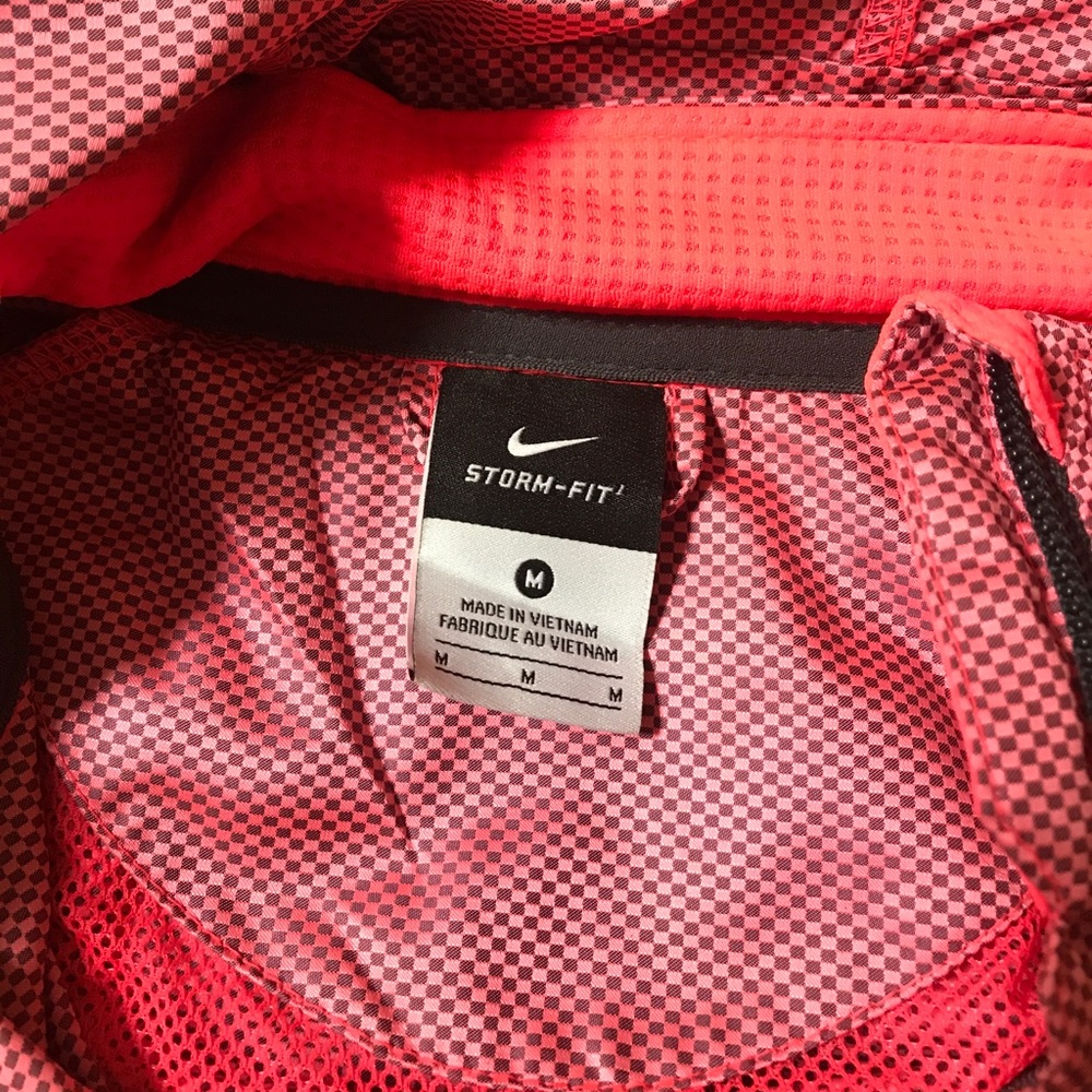 Nike jacket - Picture 2 of 3