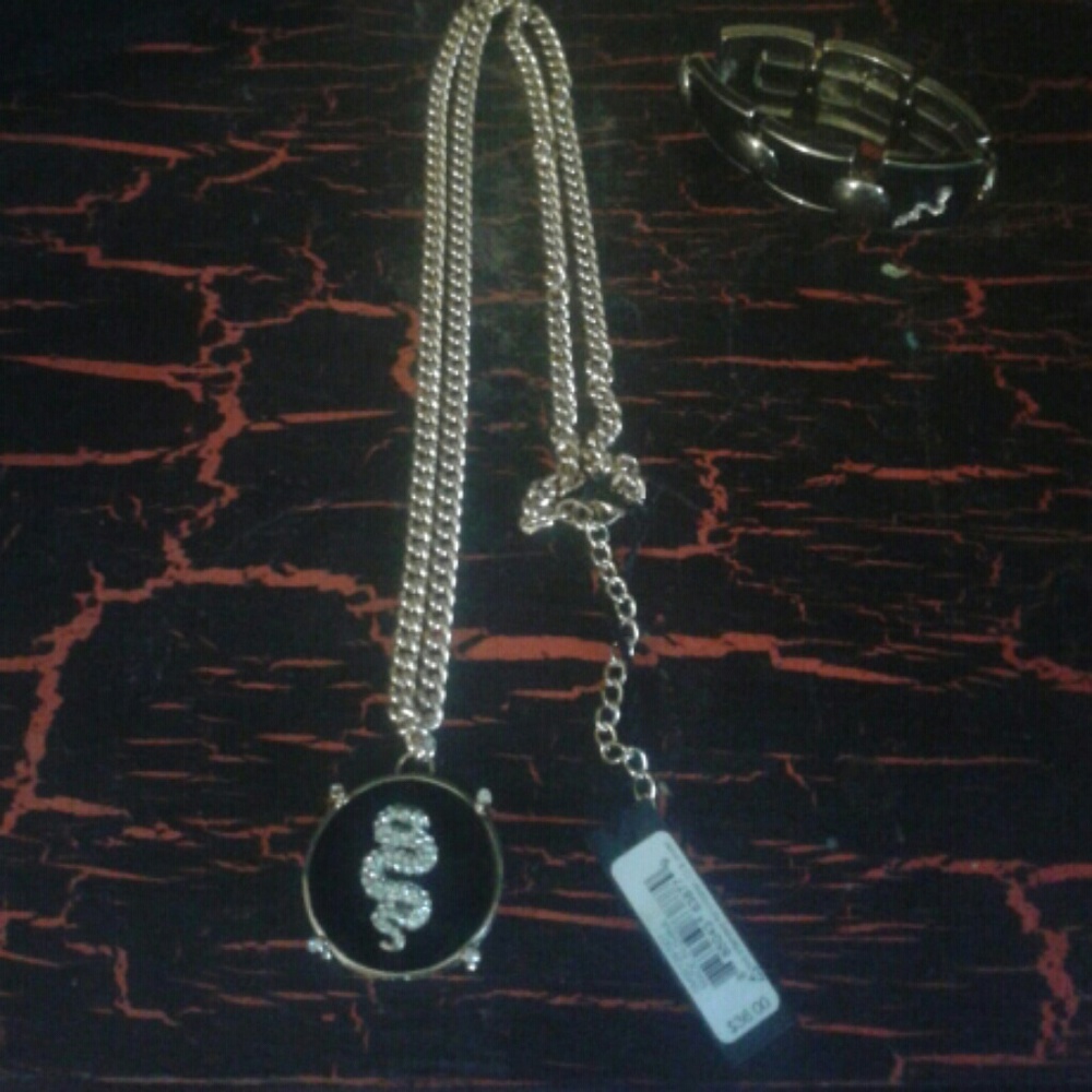 Steve Madden set
