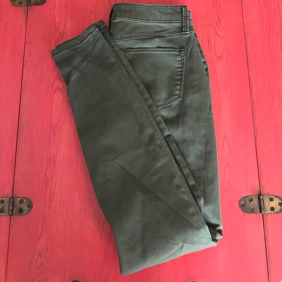 High Rise Jegging - Picture 2 of 2