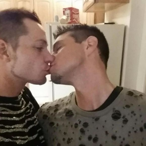 Meet your Posher, Alex - Picture 1 of 1