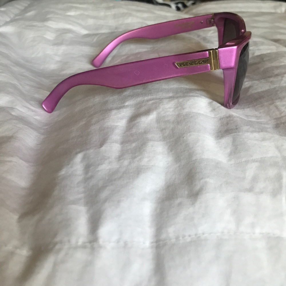 Limited Edition B4BC VonZipper Elmore