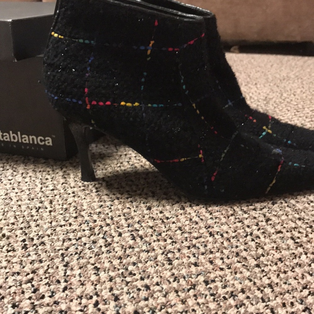 Costablanca booties