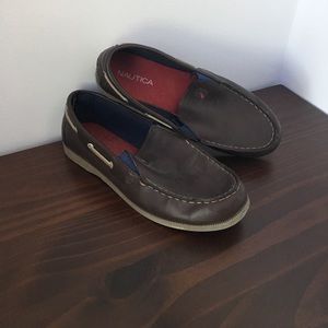 Nautica boys 4 slip on shoes