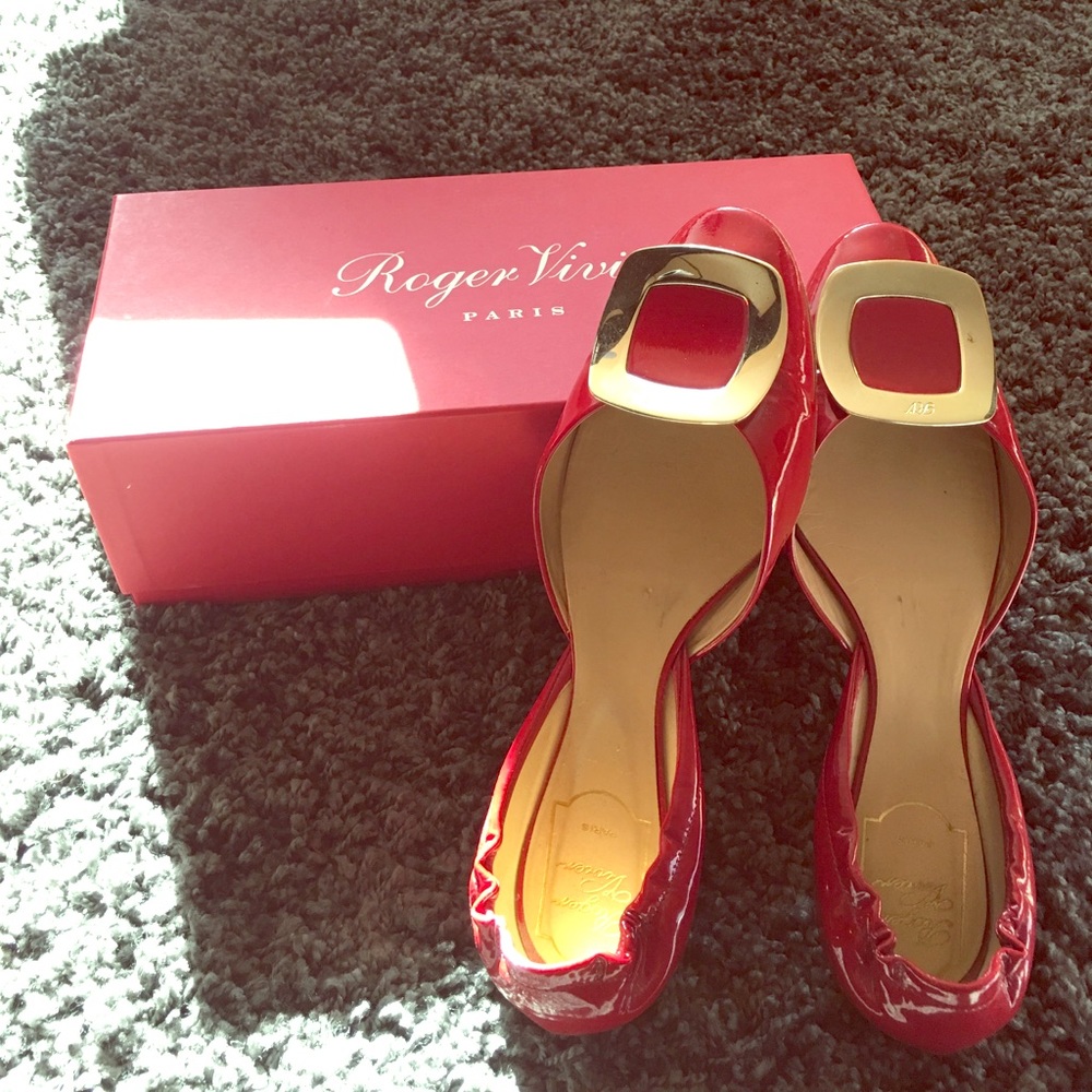 Roger Vivier Ballet Flats