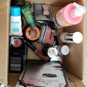 Large Beauty Bundle (25 pieces)