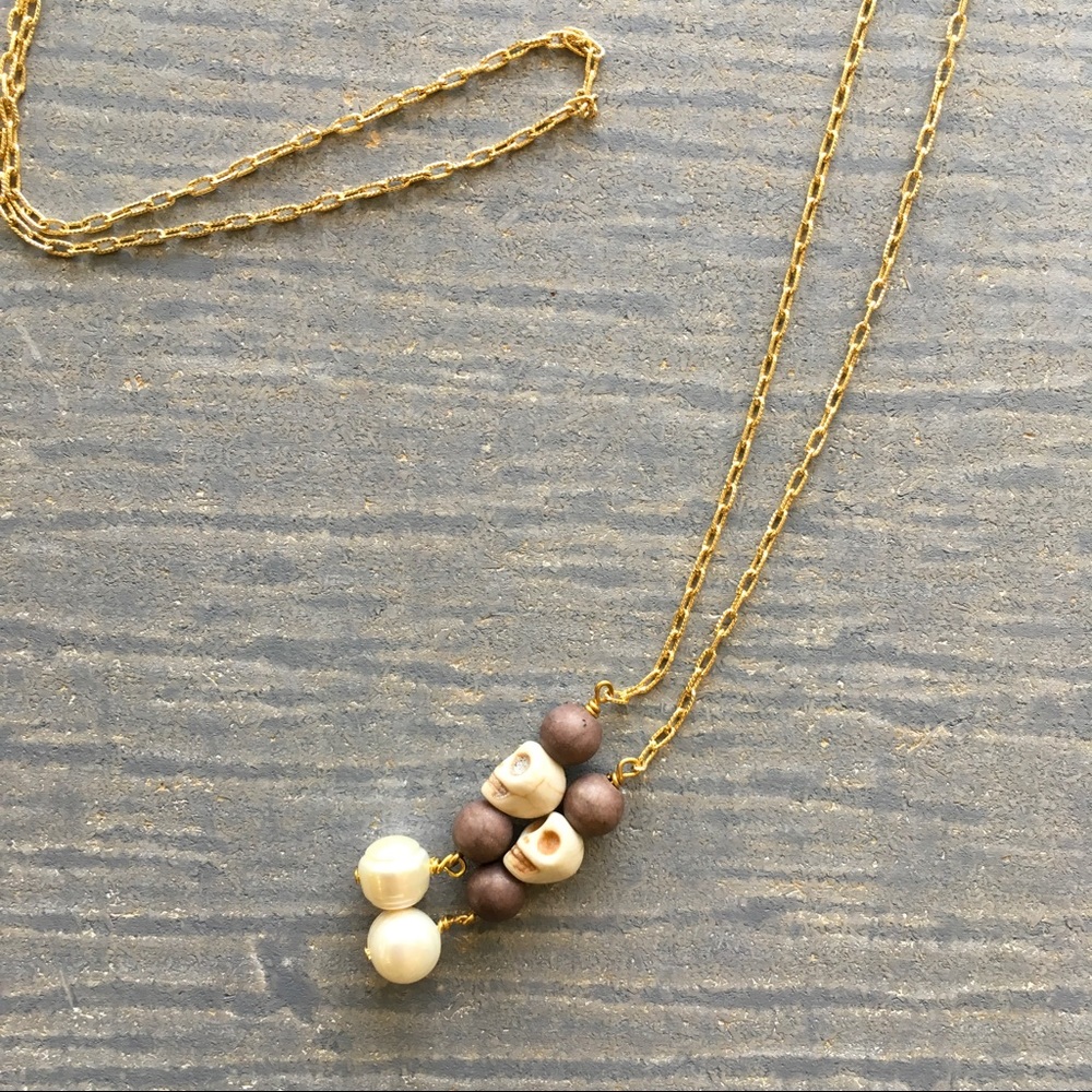 Lariat Chain Necklace Howlite Skulls