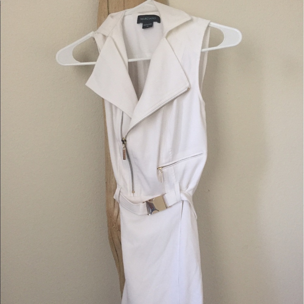 Never worn dress by Guess by Marciano!