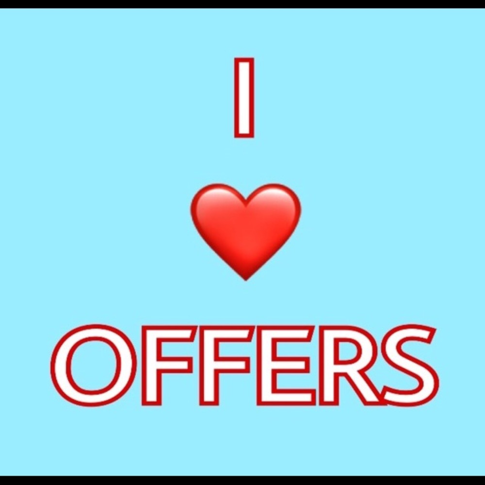 I ❤️ offers Leave me an offer!