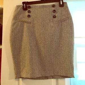 Grey pencil skirt