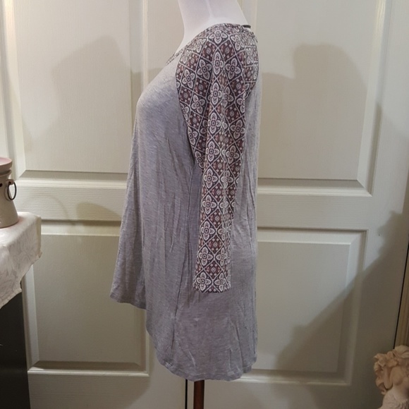 Threads Studi 3/4 Length Sleeve Tee. Sz. Lg. - Picture 2 of 8