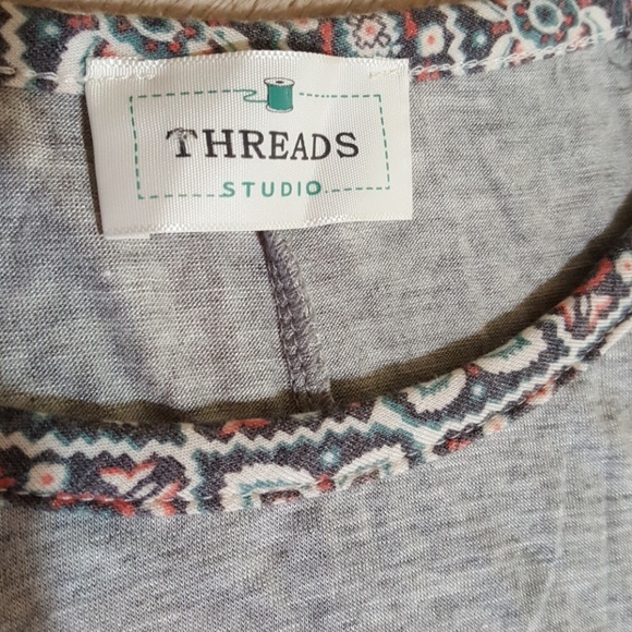 Threads Studi 3/4 Length Sleeve Tee. Sz. Lg. - Picture 5 of 8