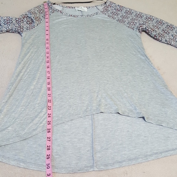 Threads Studi 3/4 Length Sleeve Tee. Sz. Lg. - Picture 7 of 8