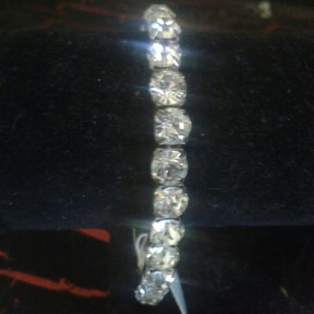 Rhinestone bracelet - Picture 2 of 2