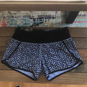 Lululemon speed shorts sz 6
