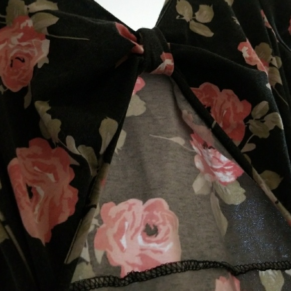 Open Back Floral Flirty Dress - Picture 6 of 8