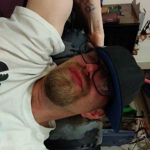 Meet your Posher, Corey