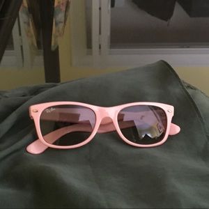 Pink Ray Bans