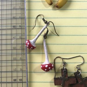 mushroom earring (on vacation ship after 1/23)