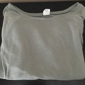 Long sleeve army green shirt