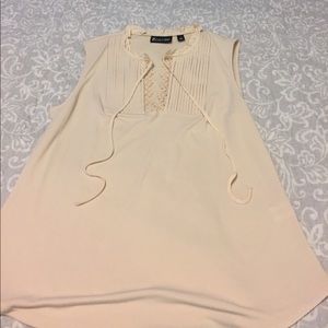 Brand new, New York and company sleeveless blouse