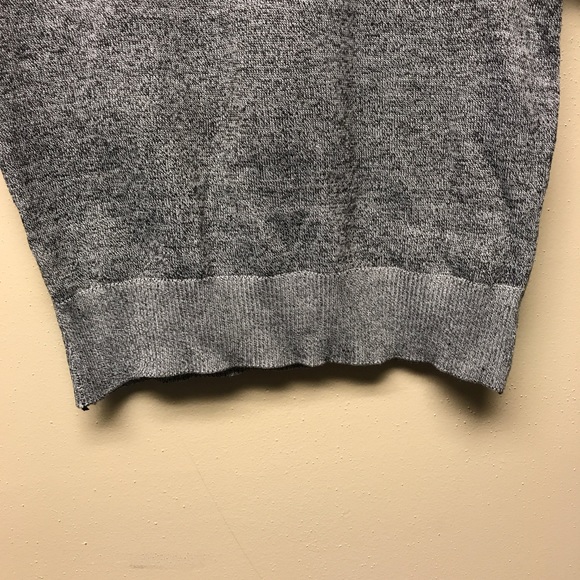 Grey Ribbed Tee - Picture 3 of 4