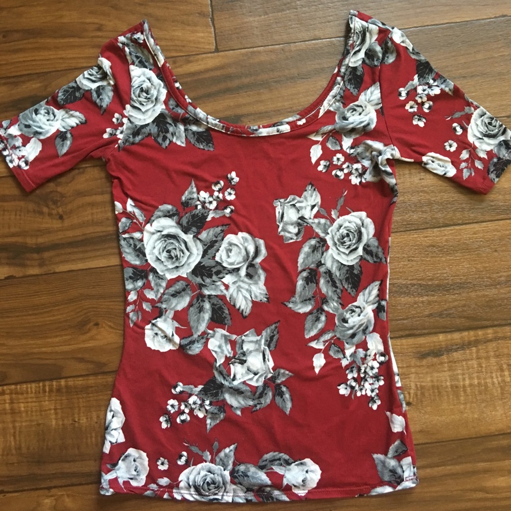 Burgundy with Roses Top