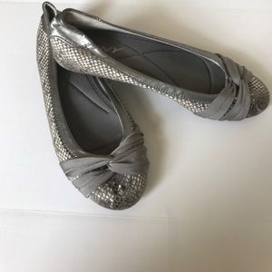 DKNY Gray Ballet Flats