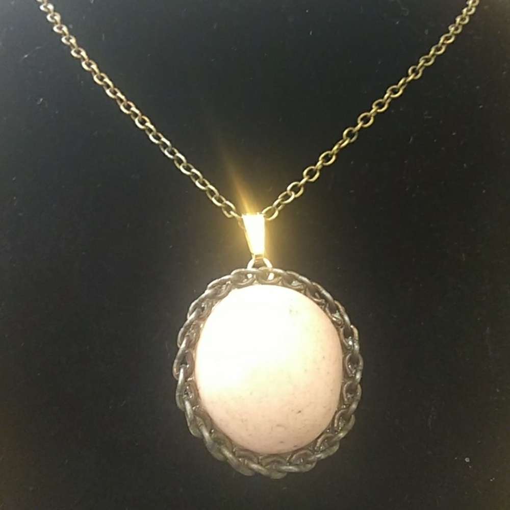 Vintage Antique Gold Genuine Marble Pink Necklace