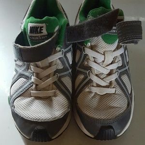 Boys nike shoes