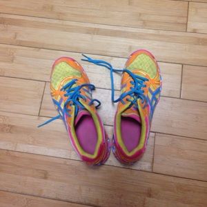 Ladies Volleyball shoes