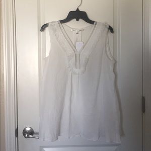 NWT Max Studio White Cotton Top With Trim